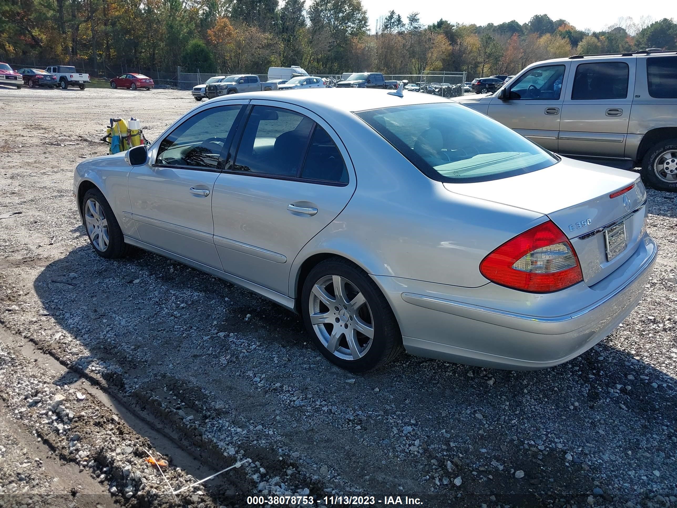 Photo 2 VIN: WDBUF56X07B041291 - MERCEDES-BENZ E 350 