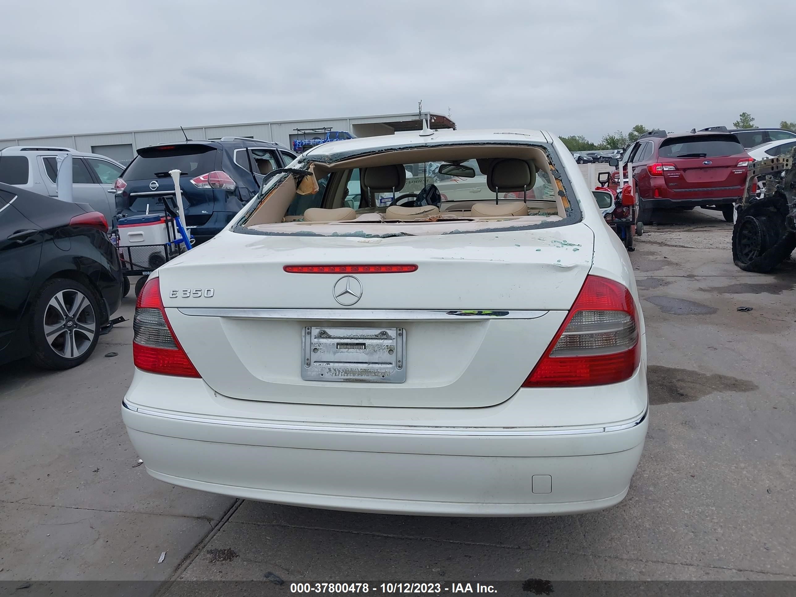 Photo 15 VIN: WDBUF56X17B024242 - MERCEDES-BENZ E-KLASSE 