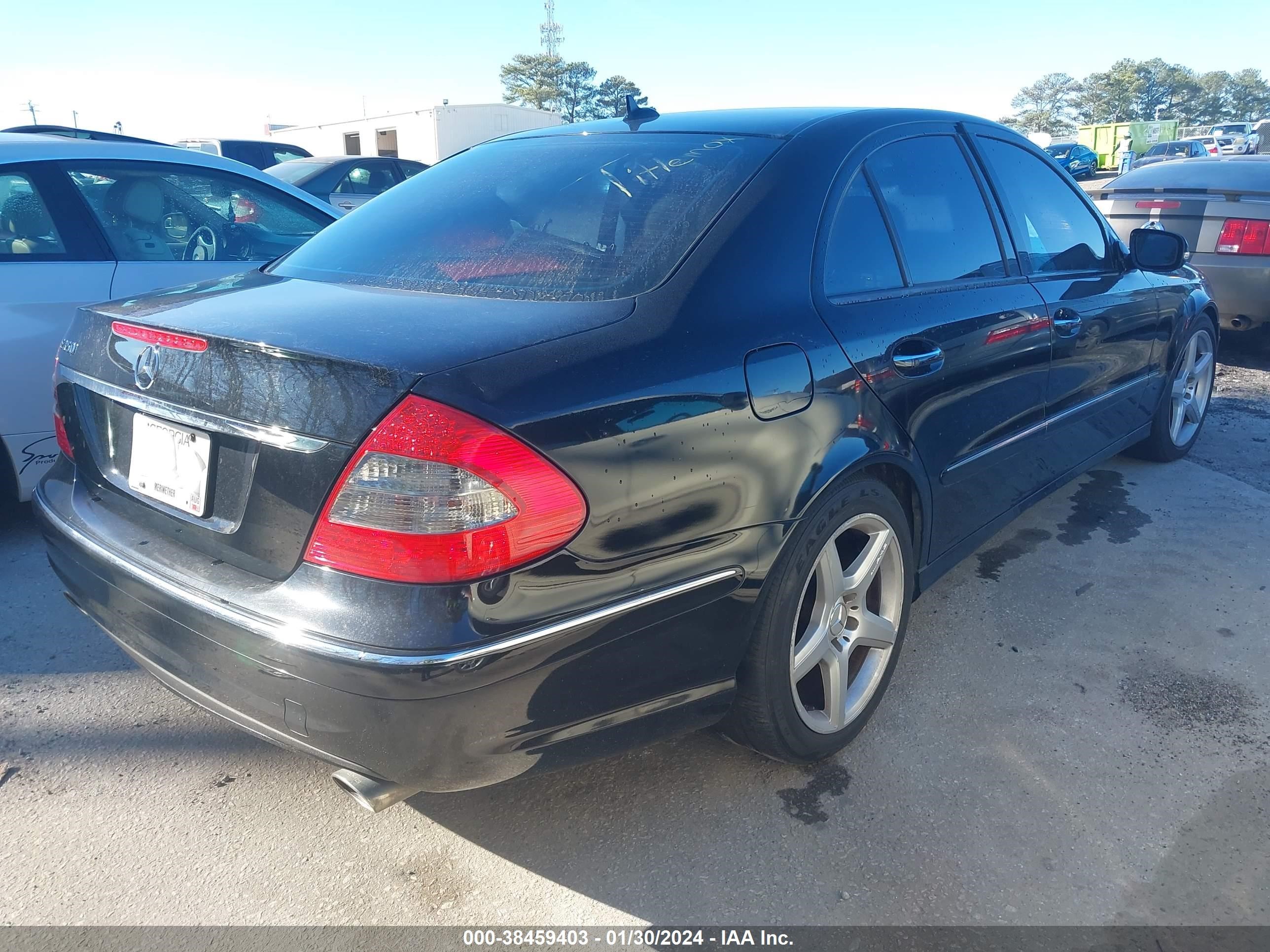 Photo 3 VIN: WDBUF56X28B240585 - MERCEDES-BENZ E-KLASSE 