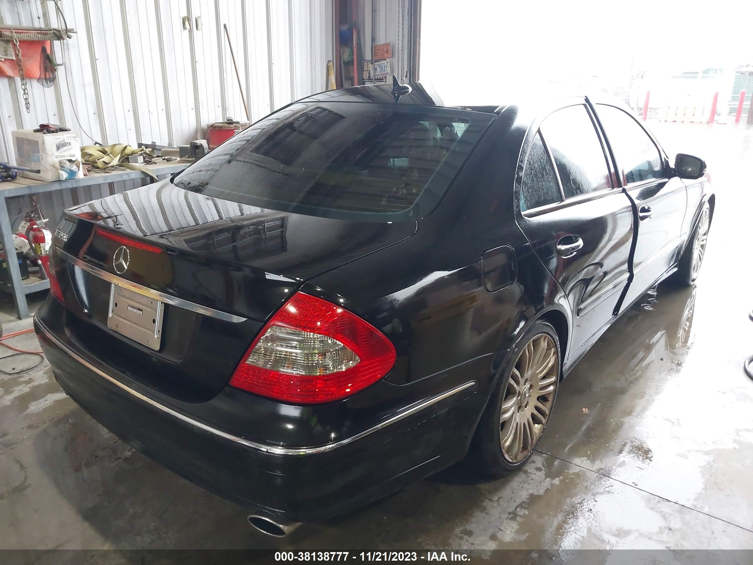 Photo 3 VIN: WDBUF56X37A989707 - MERCEDES-BENZ E-KLASSE 