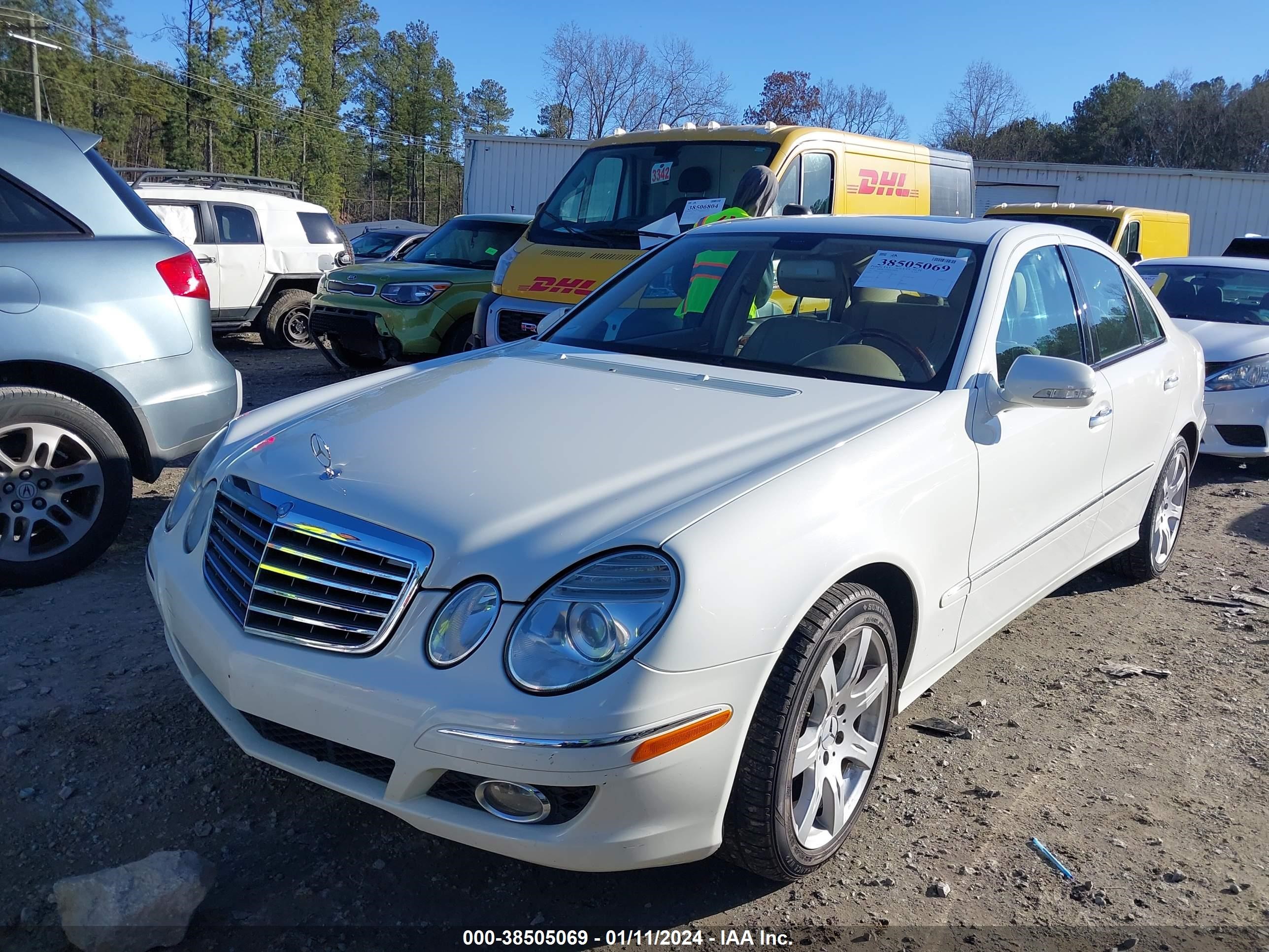 Photo 1 VIN: WDBUF56X37B027787 - MERCEDES-BENZ E-KLASSE 