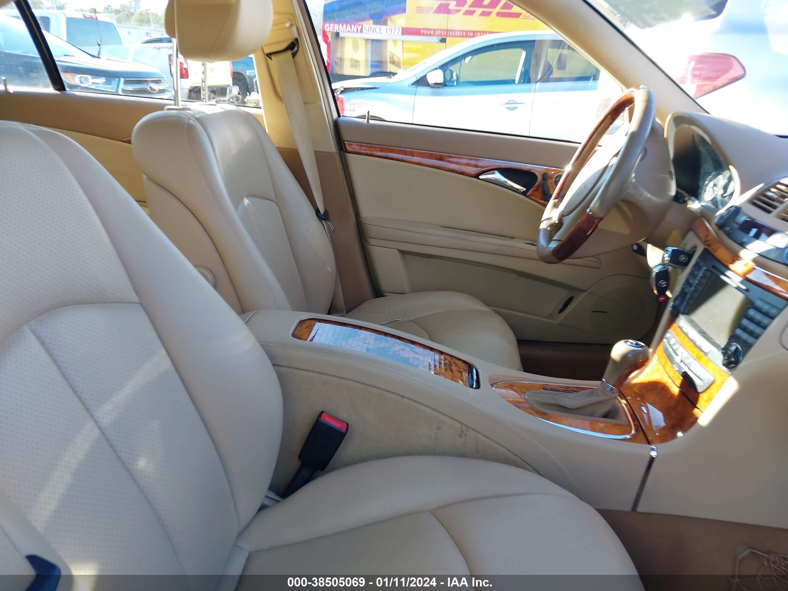 Photo 4 VIN: WDBUF56X37B027787 - MERCEDES-BENZ E-KLASSE 