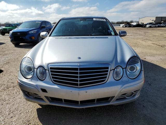 Photo 4 VIN: WDBUF56X38B199917 - MERCEDES-BENZ E-CLASS 