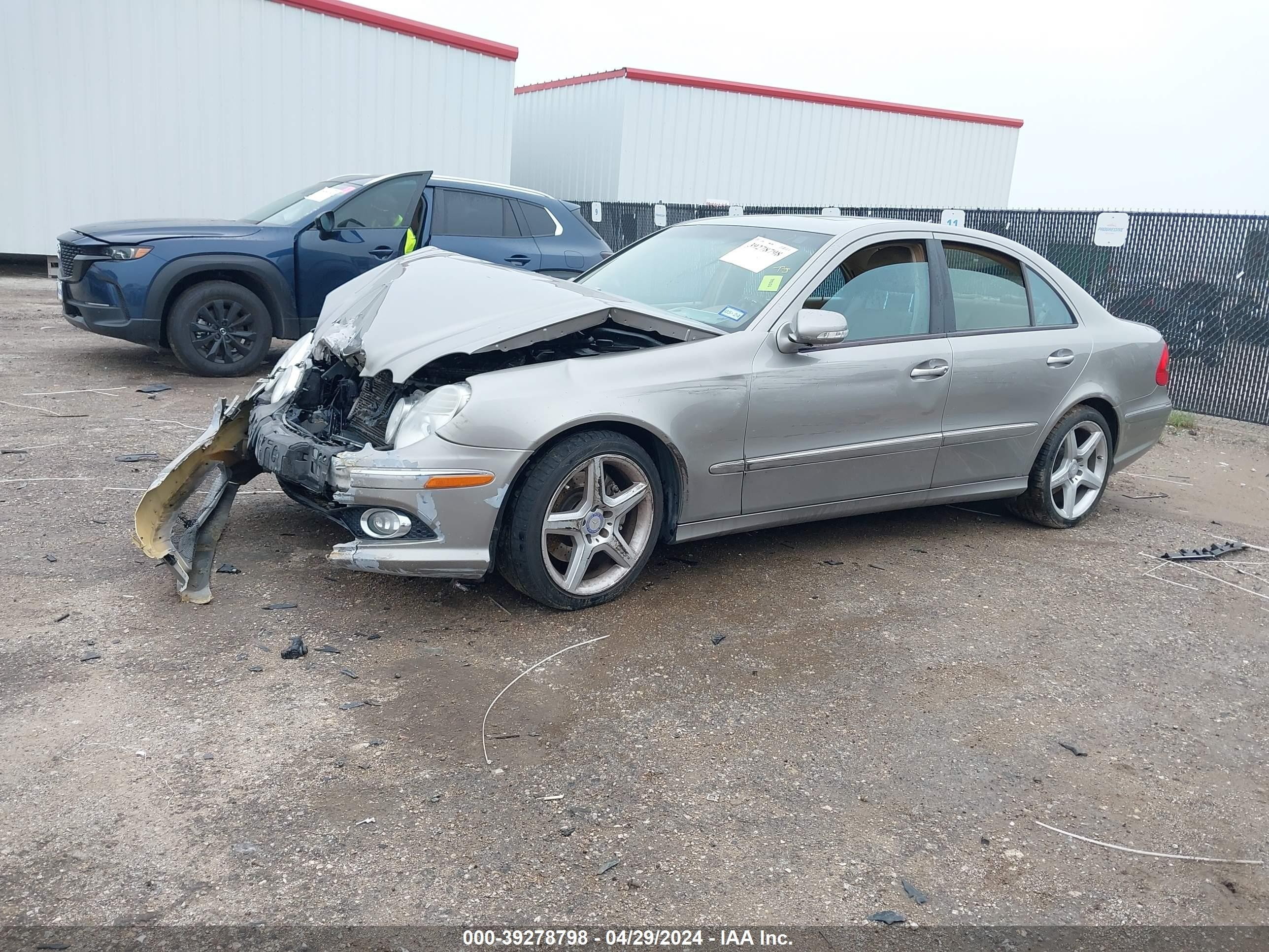 Photo 1 VIN: WDBUF56X39B432891 - MERCEDES-BENZ NULL 