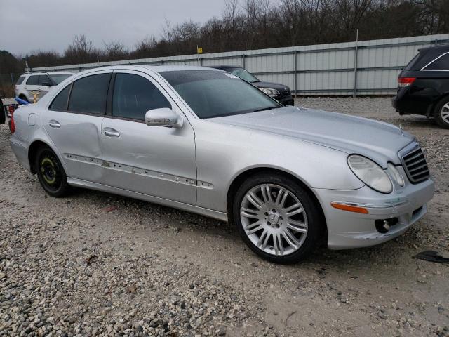 Photo 3 VIN: WDBUF56X48B260417 - MERCEDES-BENZ E-CLASS 