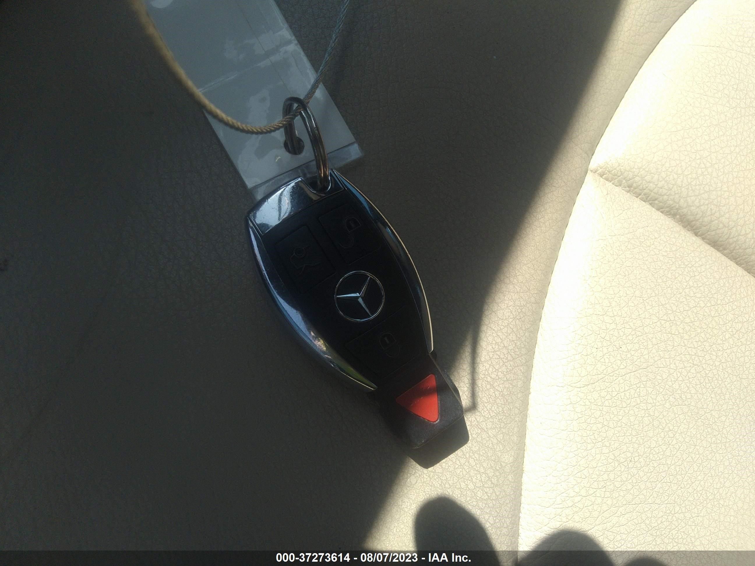 Photo 10 VIN: WDBUF56X48B316226 - MERCEDES-BENZ E-KLASSE 