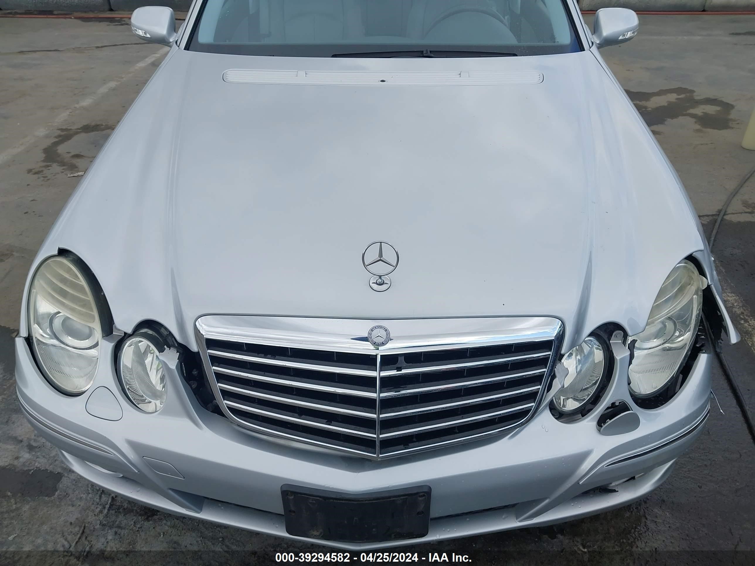 Photo 9 VIN: WDBUF56X58B230973 - MERCEDES-BENZ NULL 