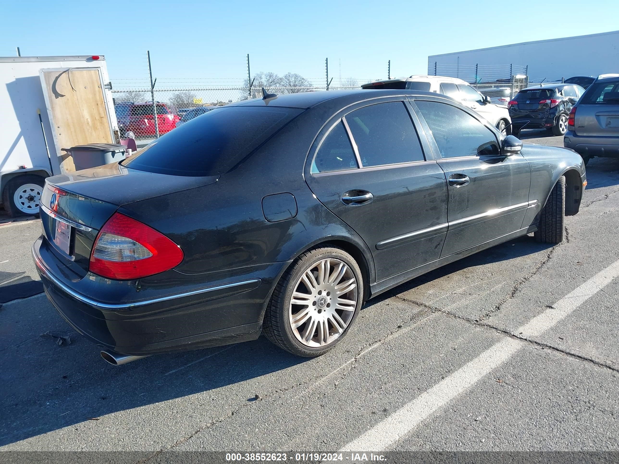 Photo 3 VIN: WDBUF56X68B227161 - MERCEDES-BENZ E-KLASSE 