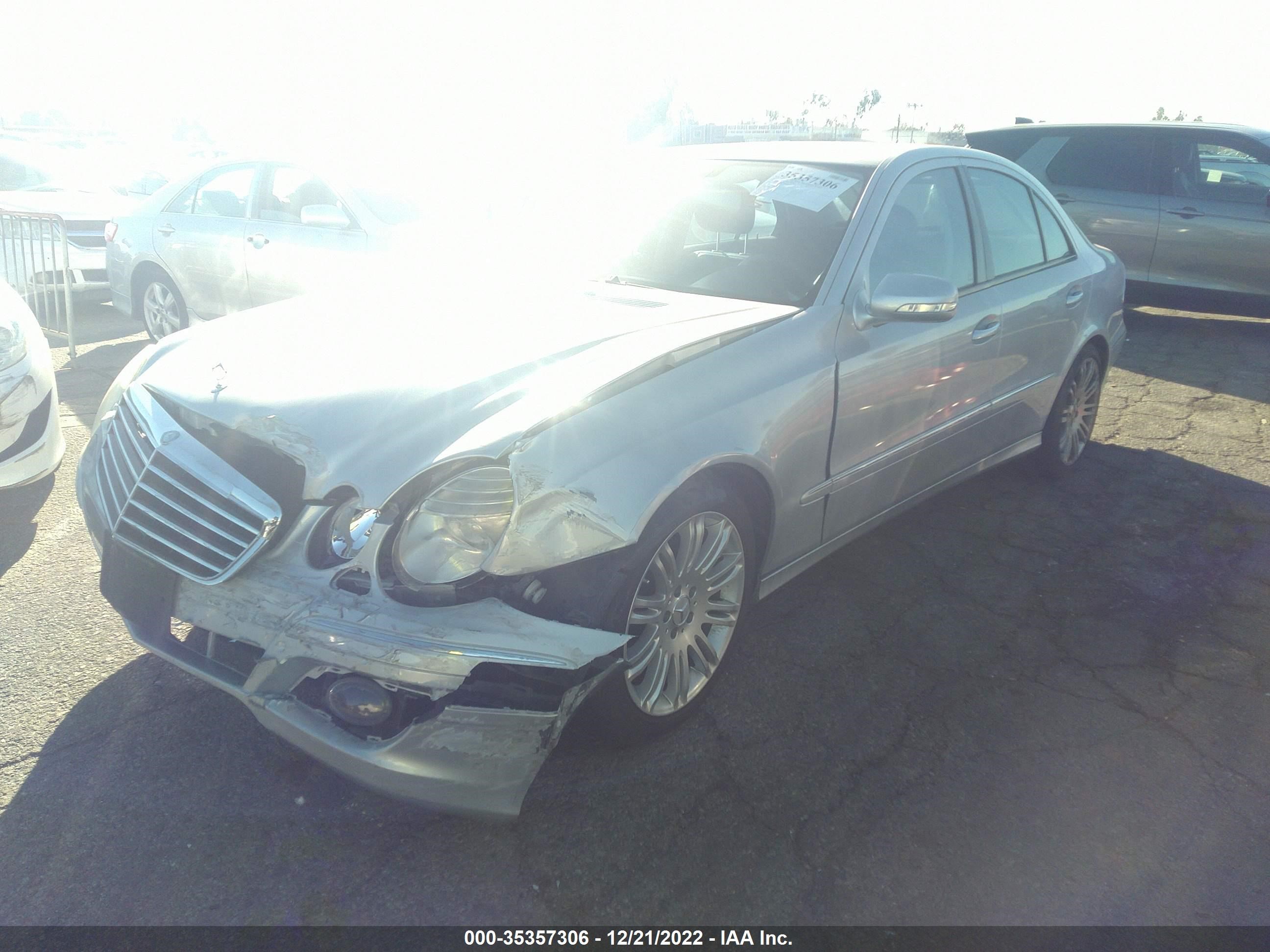 Photo 1 VIN: WDBUF56X77B072781 - MERCEDES-BENZ E-KLASSE 