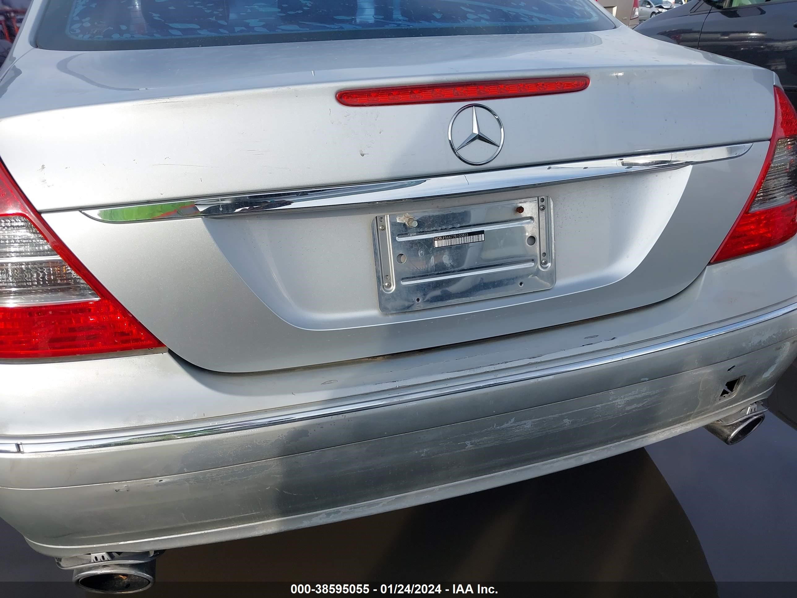 Photo 5 VIN: WDBUF56X77B100823 - MERCEDES-BENZ E-KLASSE 