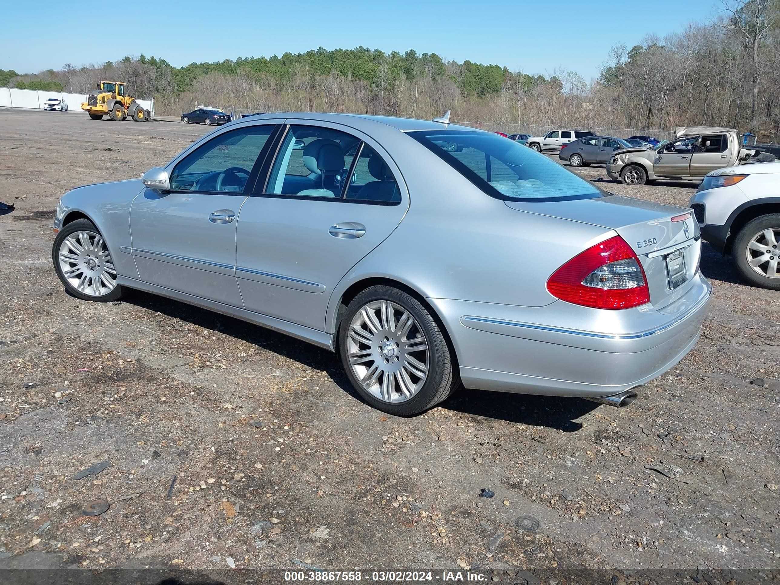 Photo 2 VIN: WDBUF56X98B185066 - MERCEDES-BENZ NULL 