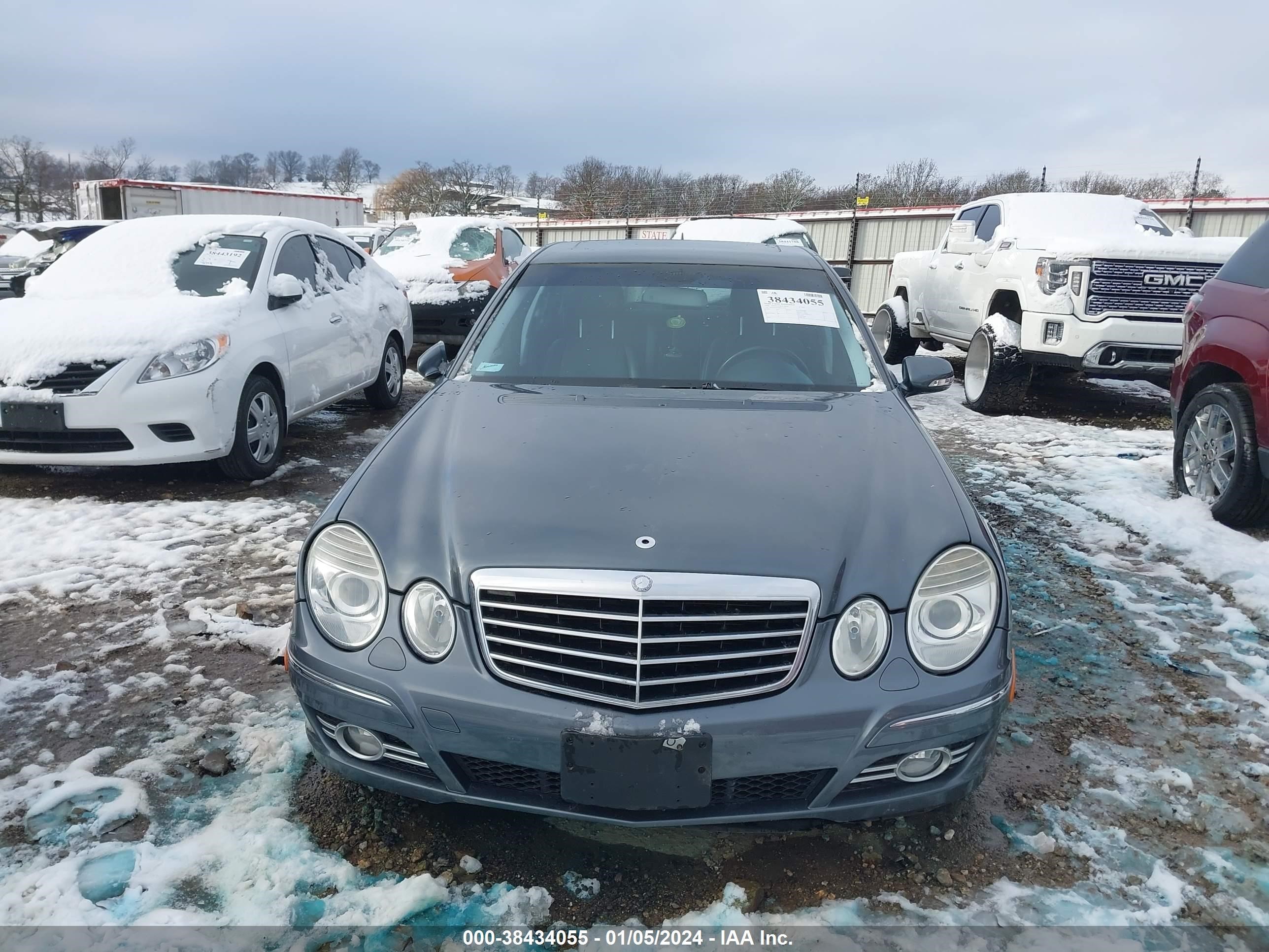 Photo 11 VIN: WDBUF56X98B212878 - MERCEDES-BENZ E-KLASSE 