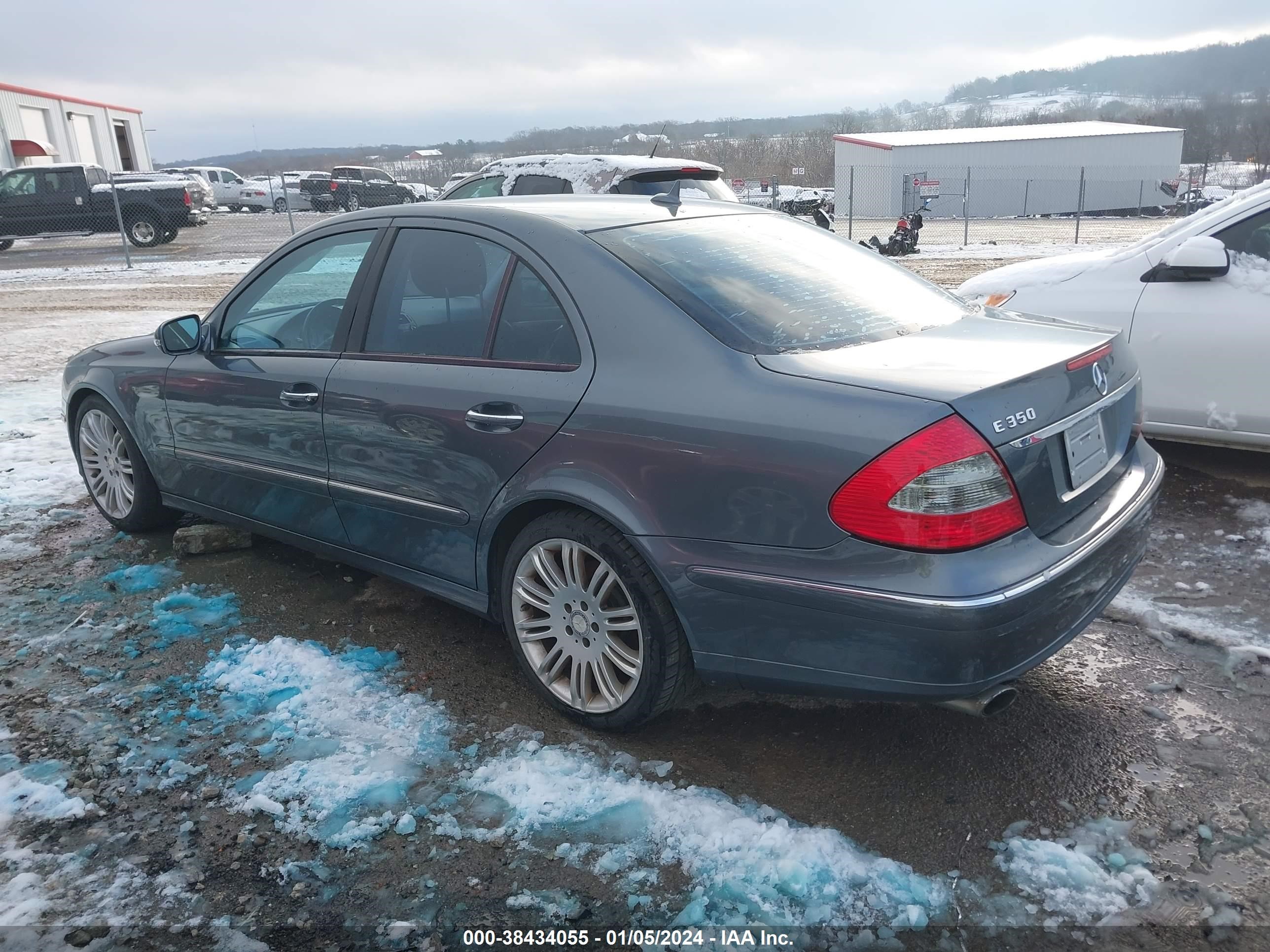 Photo 2 VIN: WDBUF56X98B212878 - MERCEDES-BENZ E-KLASSE 