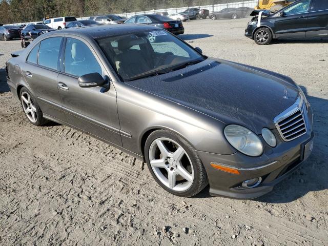 Photo 3 VIN: WDBUF56X99B380117 - MERCEDES-BENZ E-CLASS 