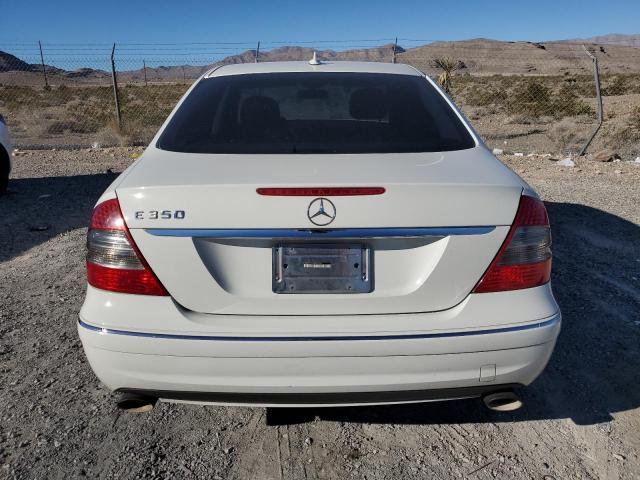 Photo 5 VIN: WDBUF56X99B394082 - MERCEDES-BENZ E-CLASS 