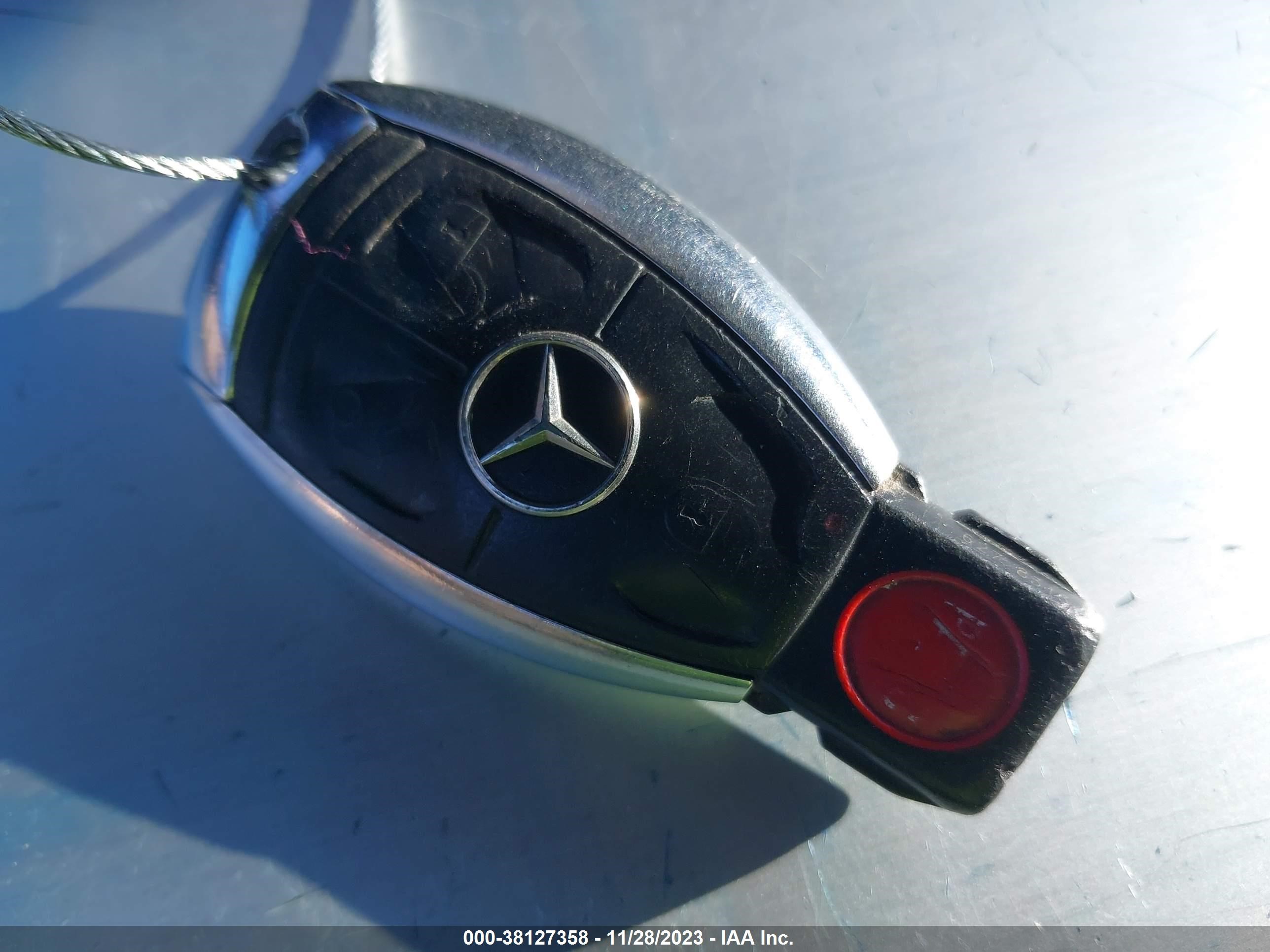 Photo 10 VIN: WDBUF56X99B395054 - MERCEDES-BENZ E-KLASSE 