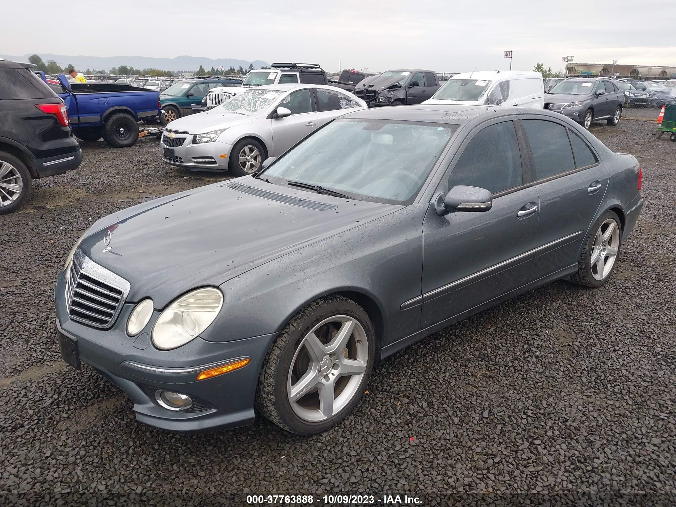 Photo 1 VIN: WDBUF56X99B395894 - MERCEDES-BENZ E-KLASSE 