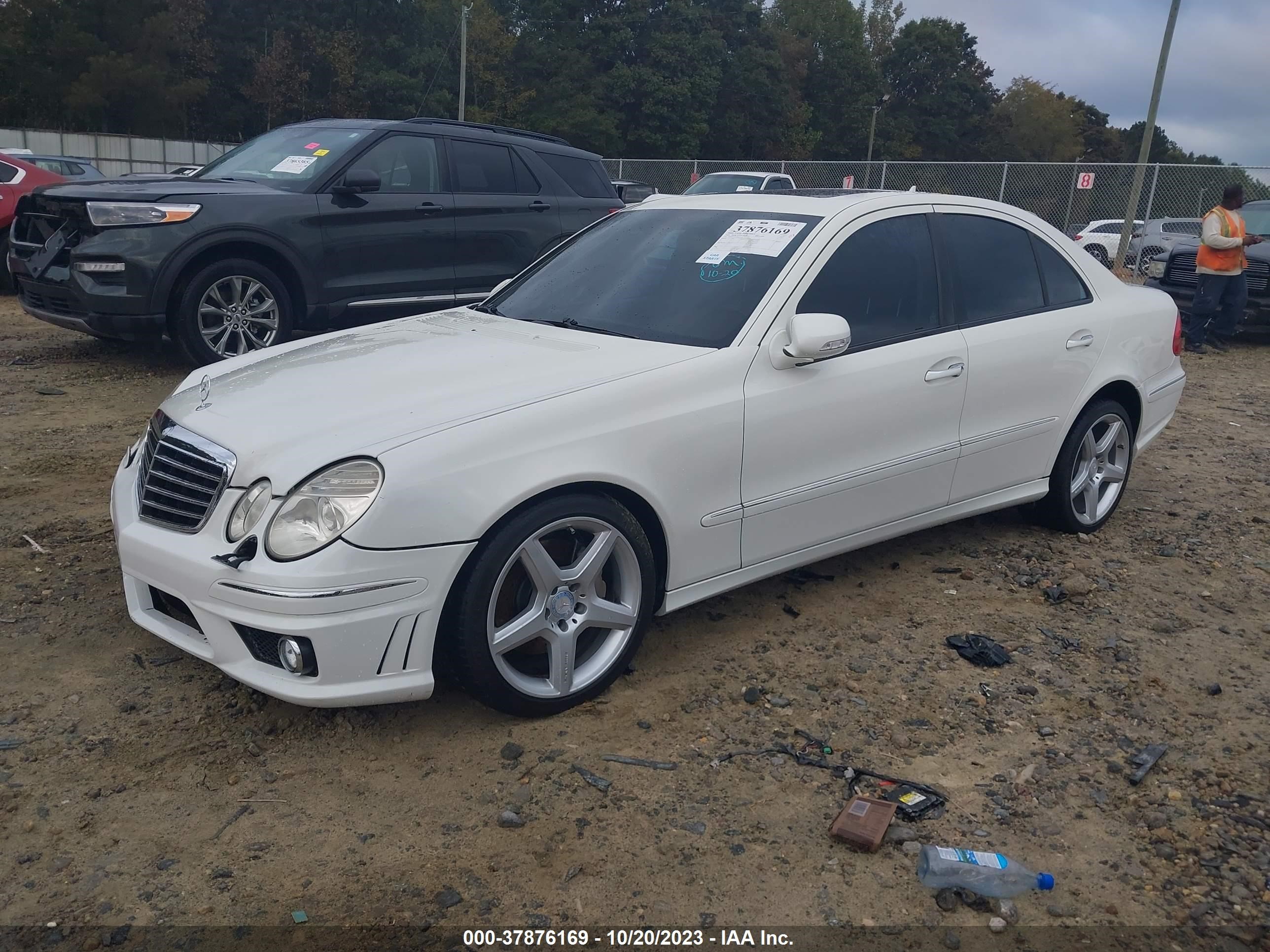 Photo 1 VIN: WDBUF56X99B425234 - MERCEDES-BENZ E-KLASSE 