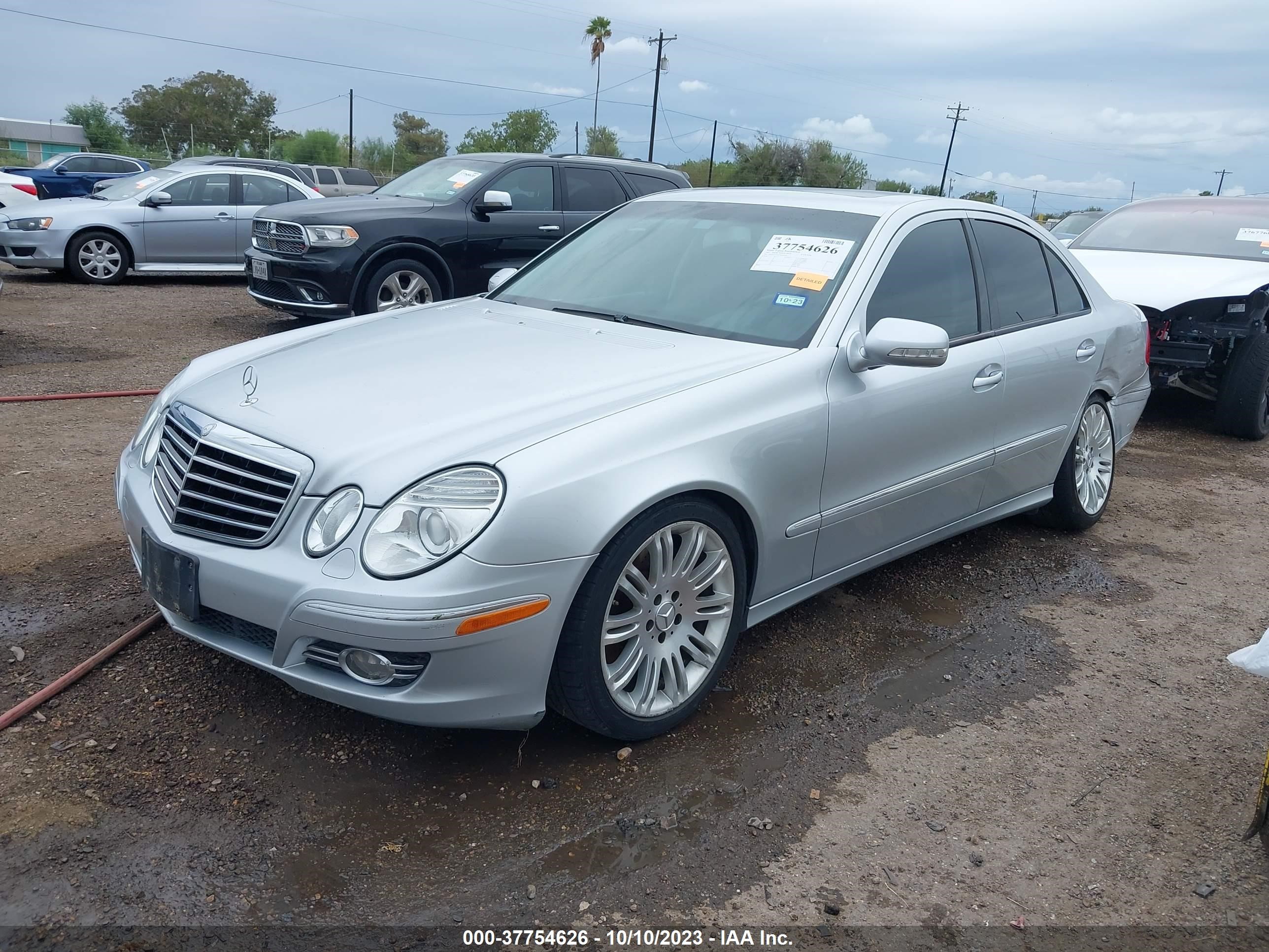 Photo 1 VIN: WDBUF56XX7B068398 - MERCEDES-BENZ E-KLASSE 