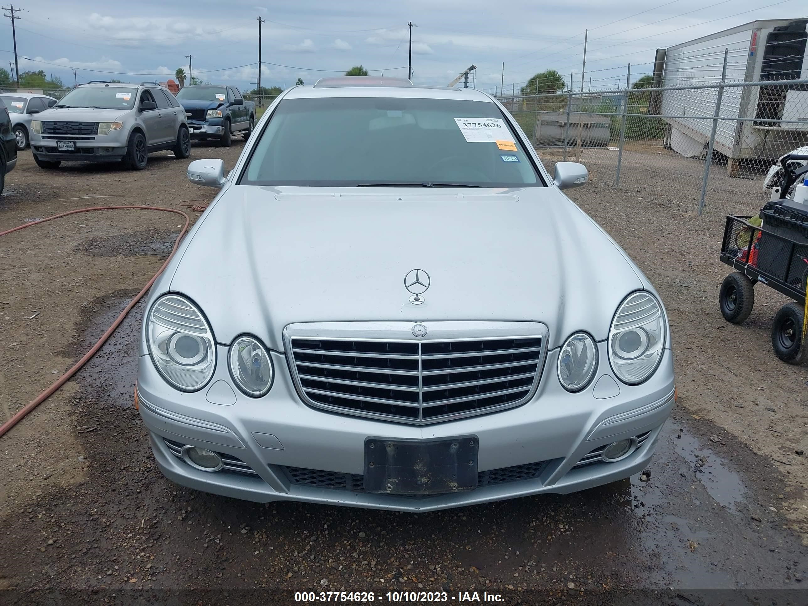 Photo 11 VIN: WDBUF56XX7B068398 - MERCEDES-BENZ E-KLASSE 