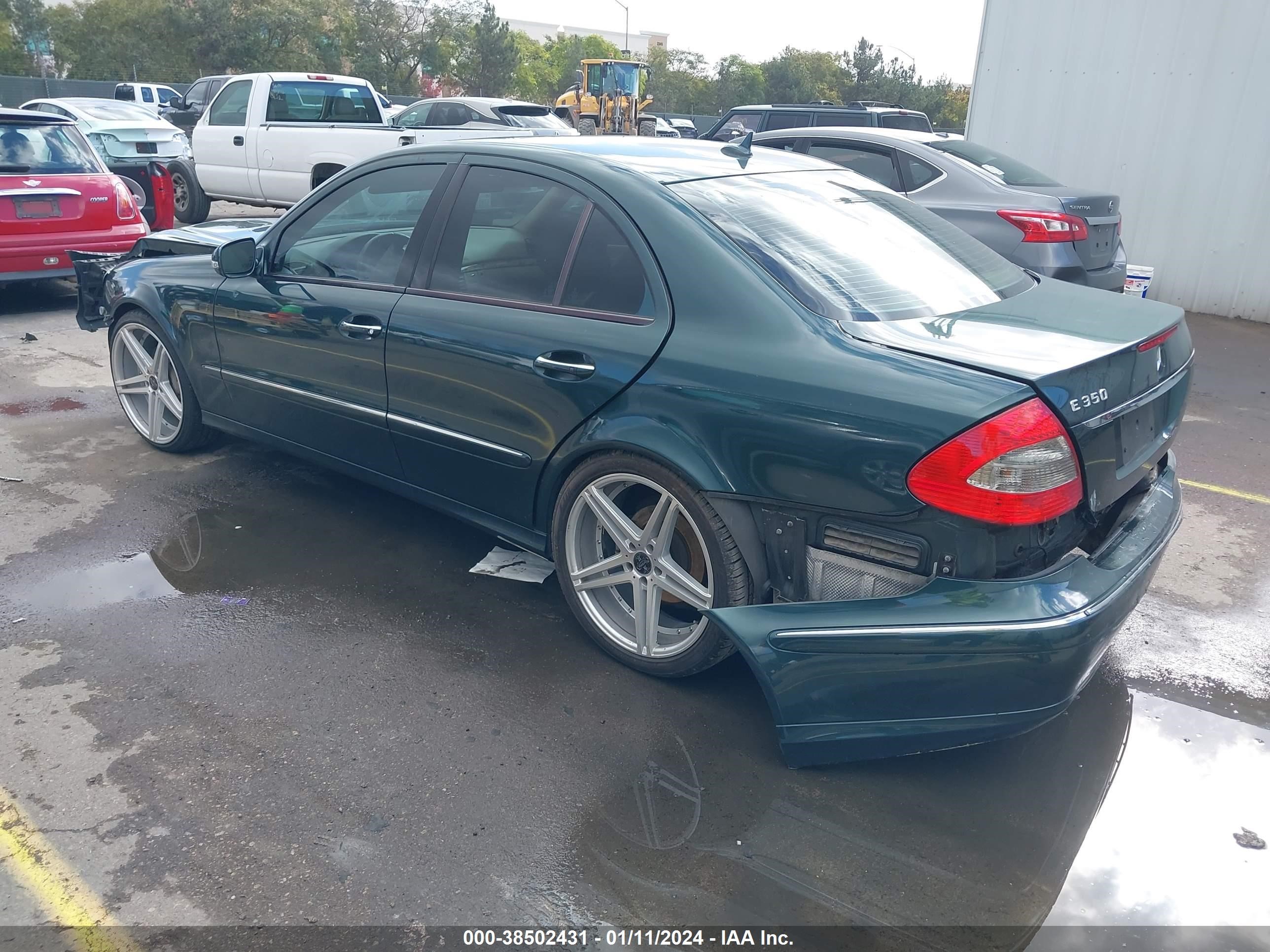 Photo 2 VIN: WDBUF56XX7B107748 - MERCEDES-BENZ E-KLASSE 