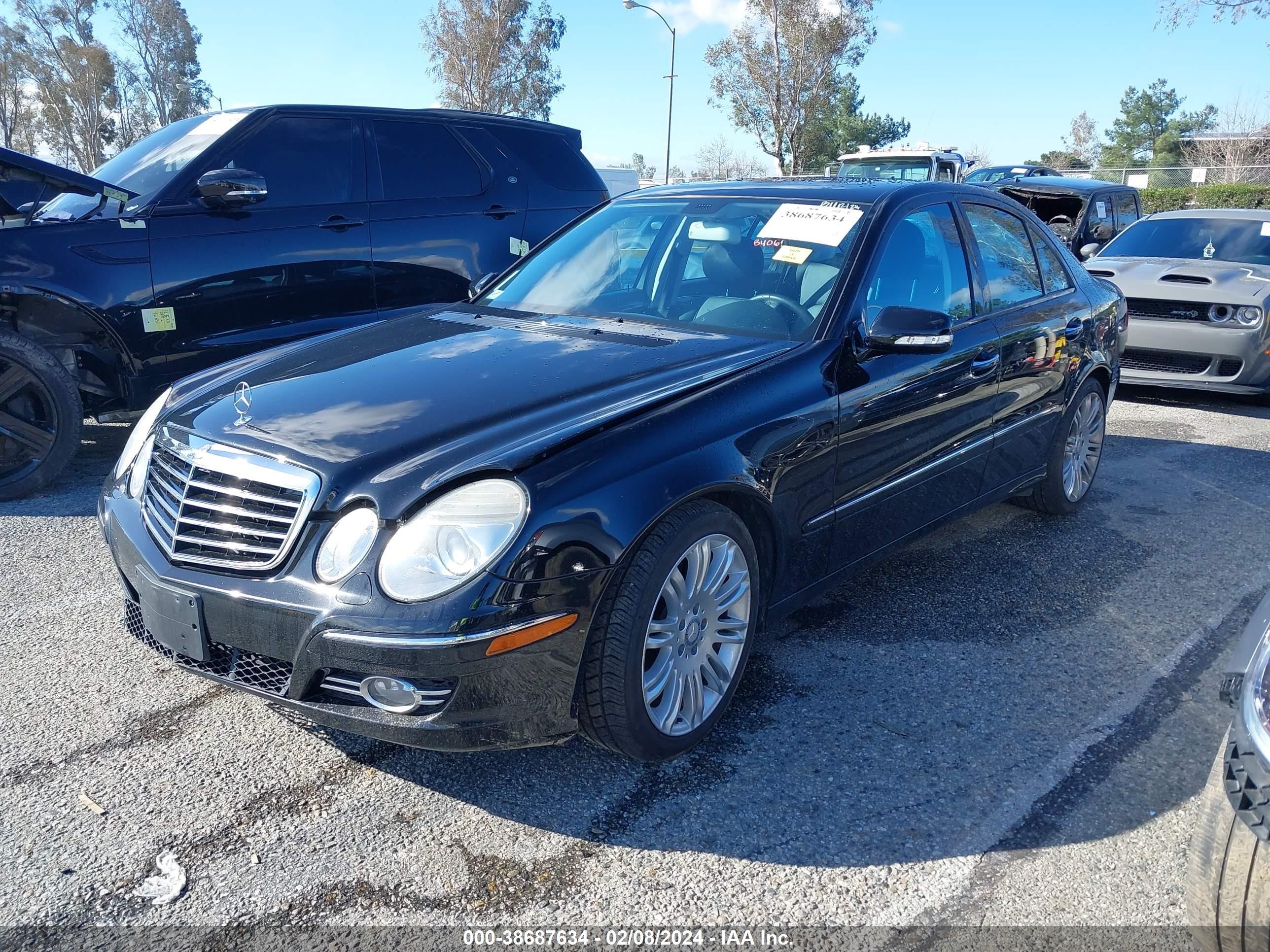 Photo 2 VIN: WDBUF56XX8B322578 - MERCEDES-BENZ E-KLASSE 