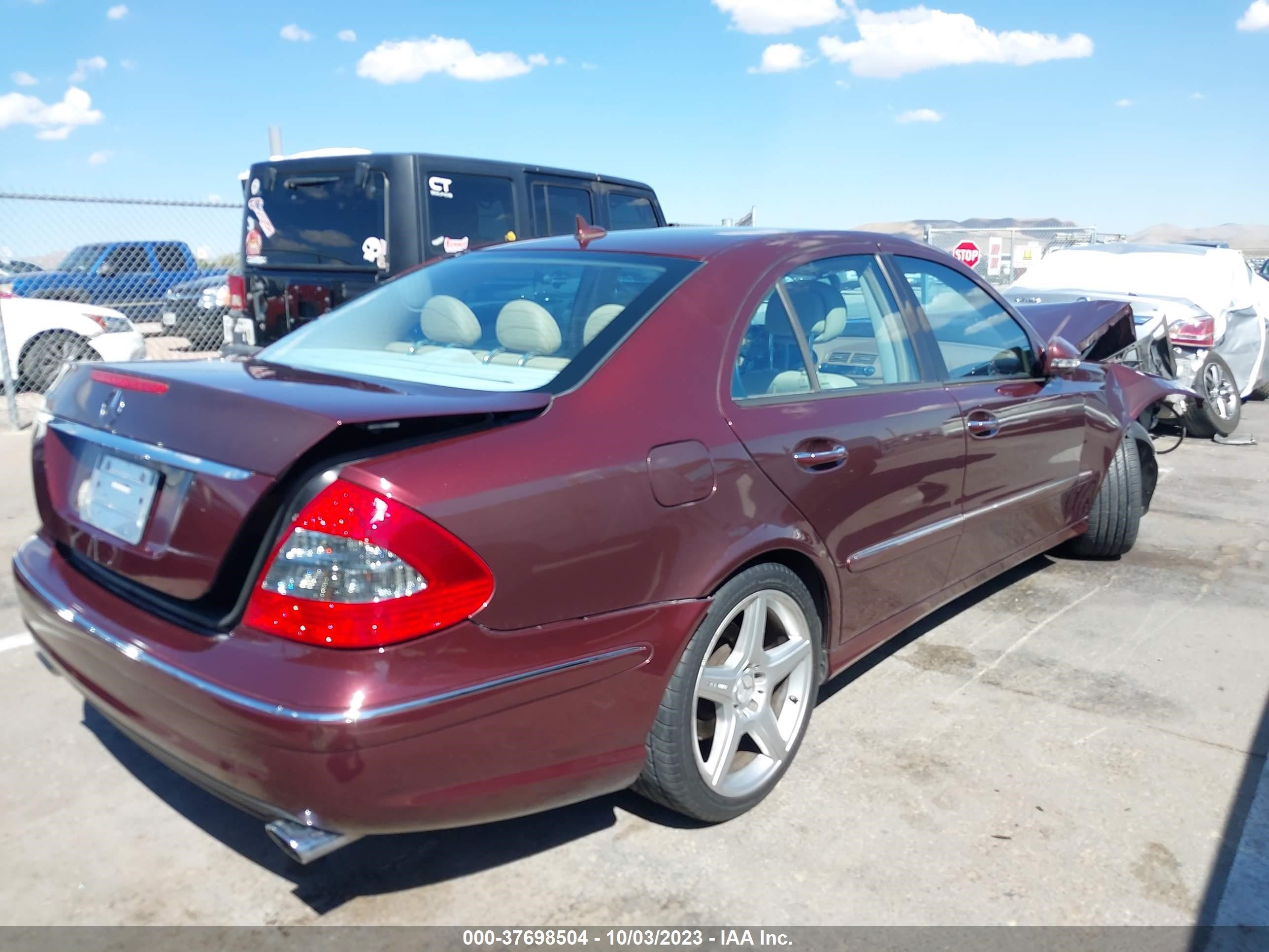 Photo 3 VIN: WDBUF56XX9B397542 - MERCEDES-BENZ E-KLASSE 