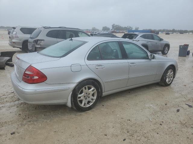 Photo 2 VIN: WDBUF65J04A513090 - MERCEDES-BENZ E-CLASS 