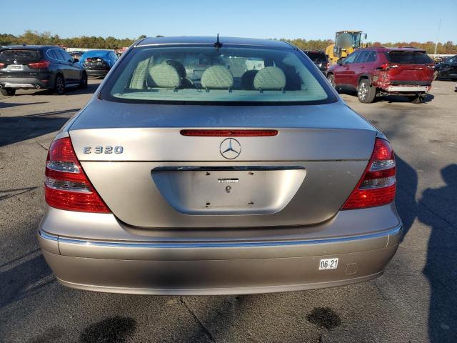 Photo 5 VIN: WDBUF65J13A206090 - MERCEDES-BENZ E 320 