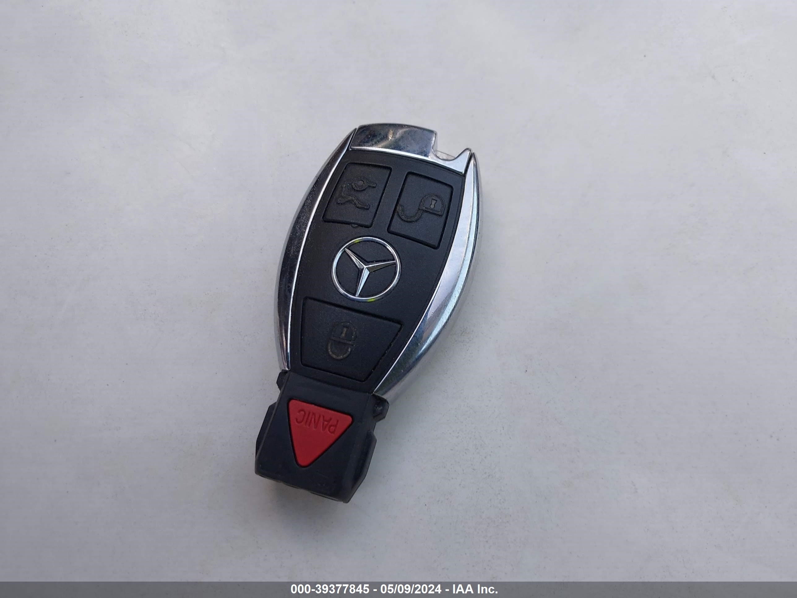 Photo 10 VIN: WDBUF65J23A135935 - MERCEDES-BENZ NULL 