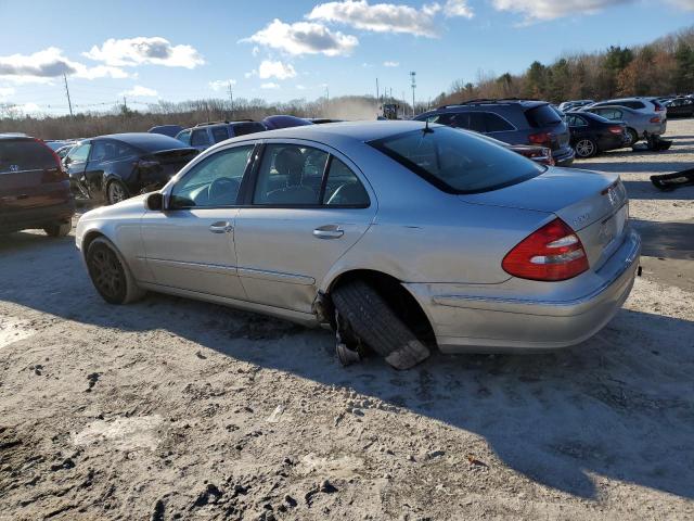 Photo 1 VIN: WDBUF65J24A420930 - MERCEDES-BENZ E 320 