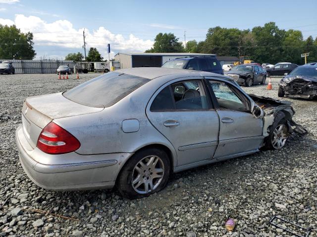 Photo 2 VIN: WDBUF65J25A614696 - MERCEDES-BENZ E 320 