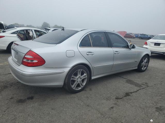 Photo 2 VIN: WDBUF65J33A276402 - MERCEDES-BENZ E 320 