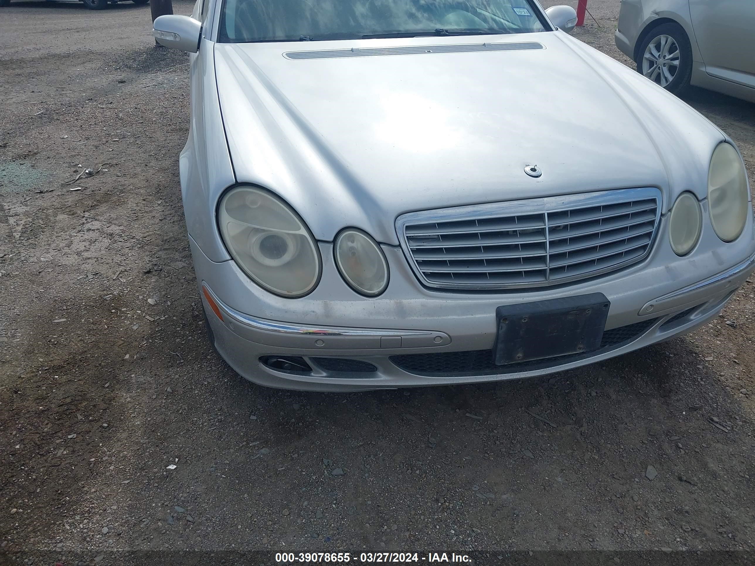 Photo 5 VIN: WDBUF65J45A647750 - MERCEDES-BENZ NULL 