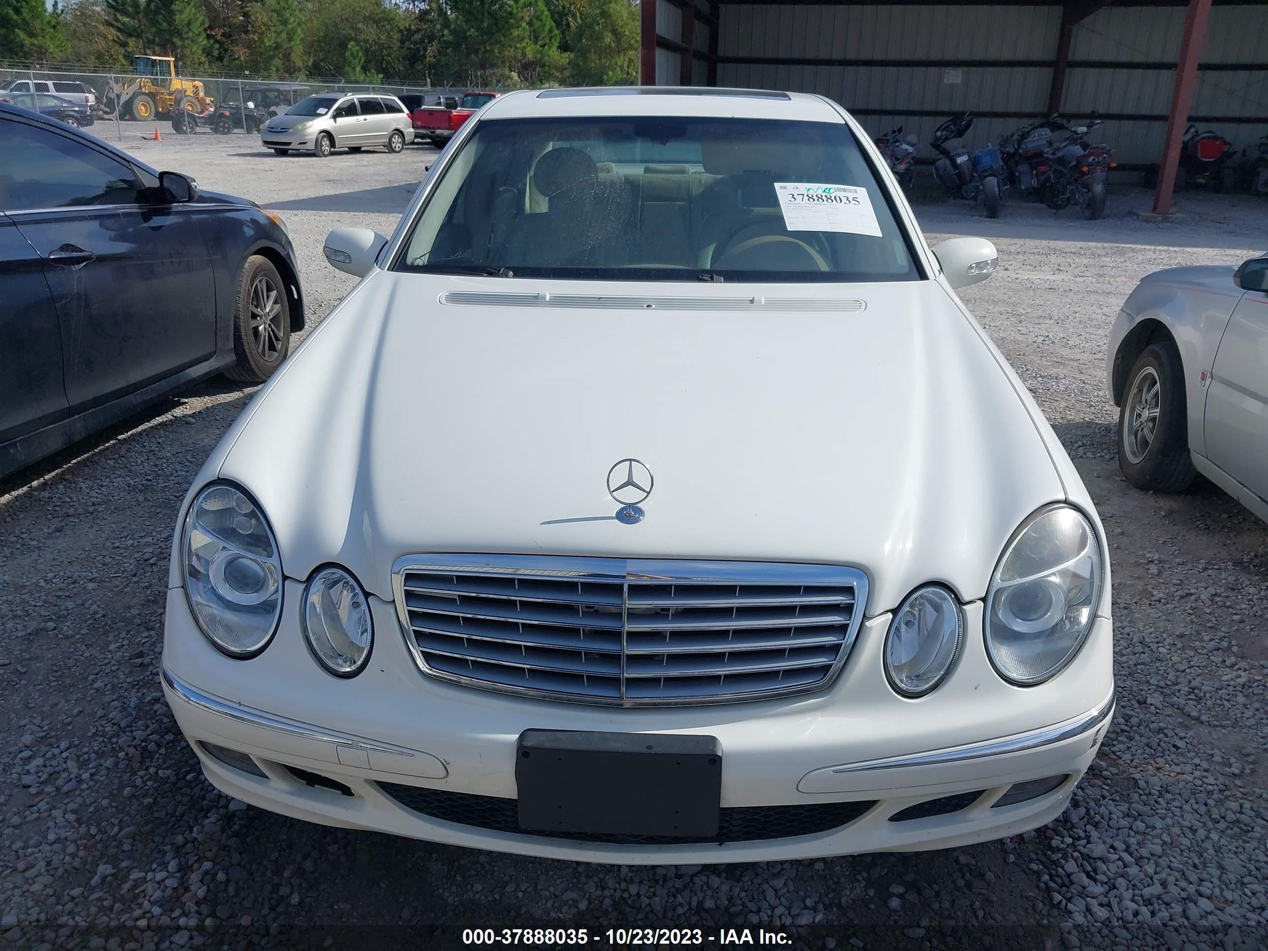 Photo 5 VIN: WDBUF65J45A666704 - MERCEDES-BENZ E-KLASSE 