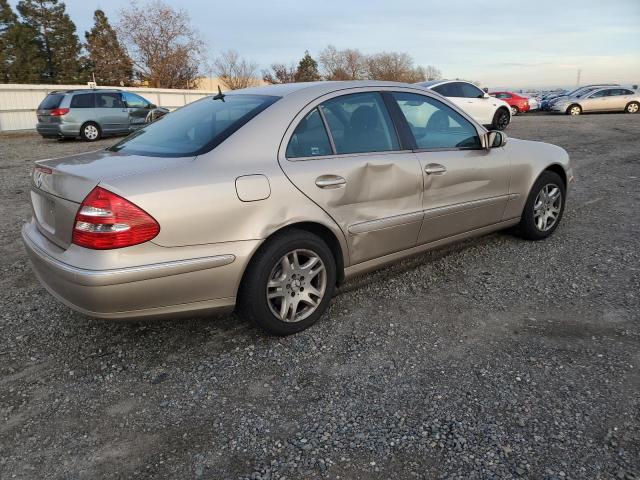 Photo 2 VIN: WDBUF65J74A458945 - MERCEDES-BENZ E-CLASS 