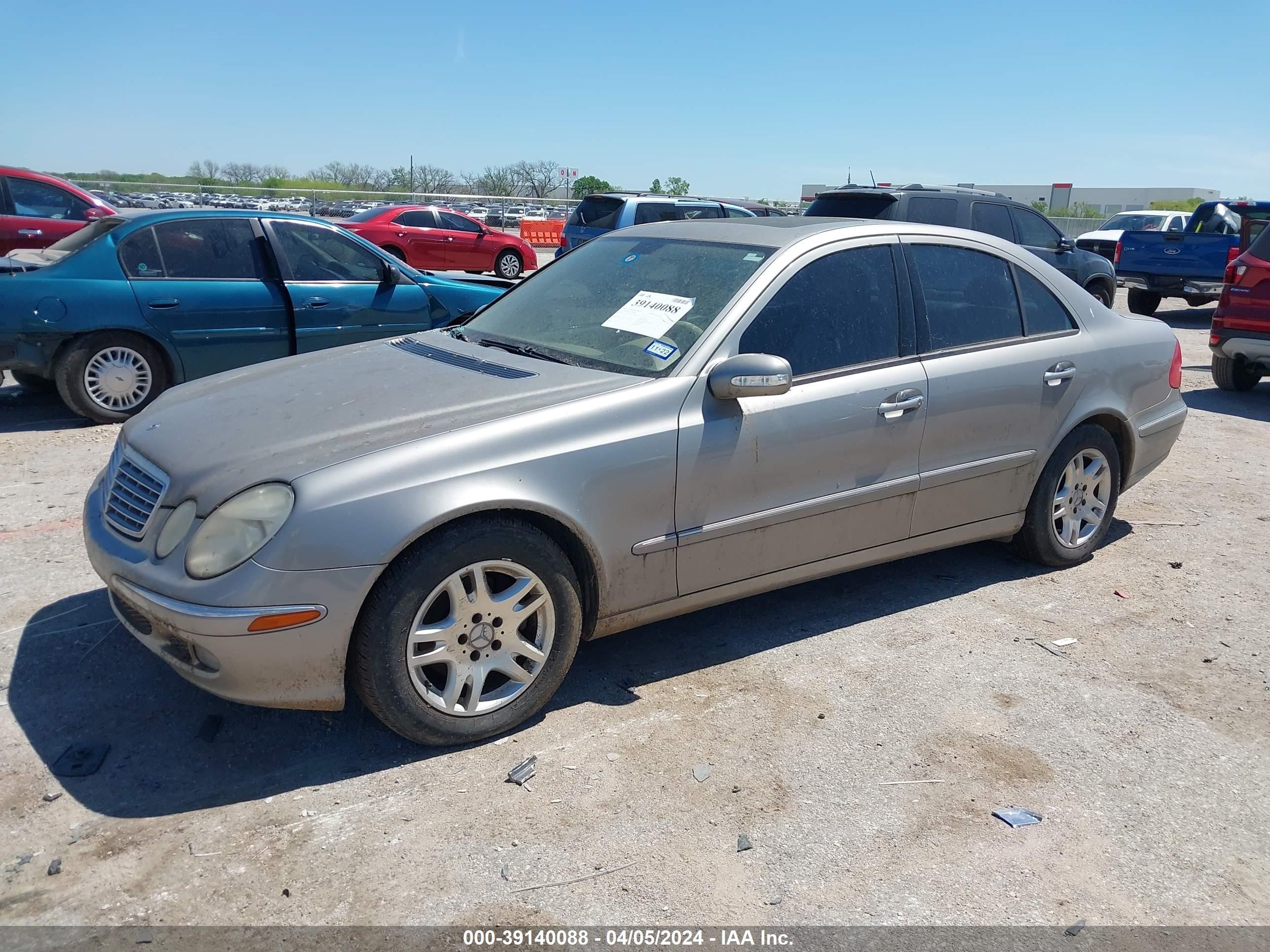 Photo 1 VIN: WDBUF65J75A699020 - MERCEDES-BENZ NULL 