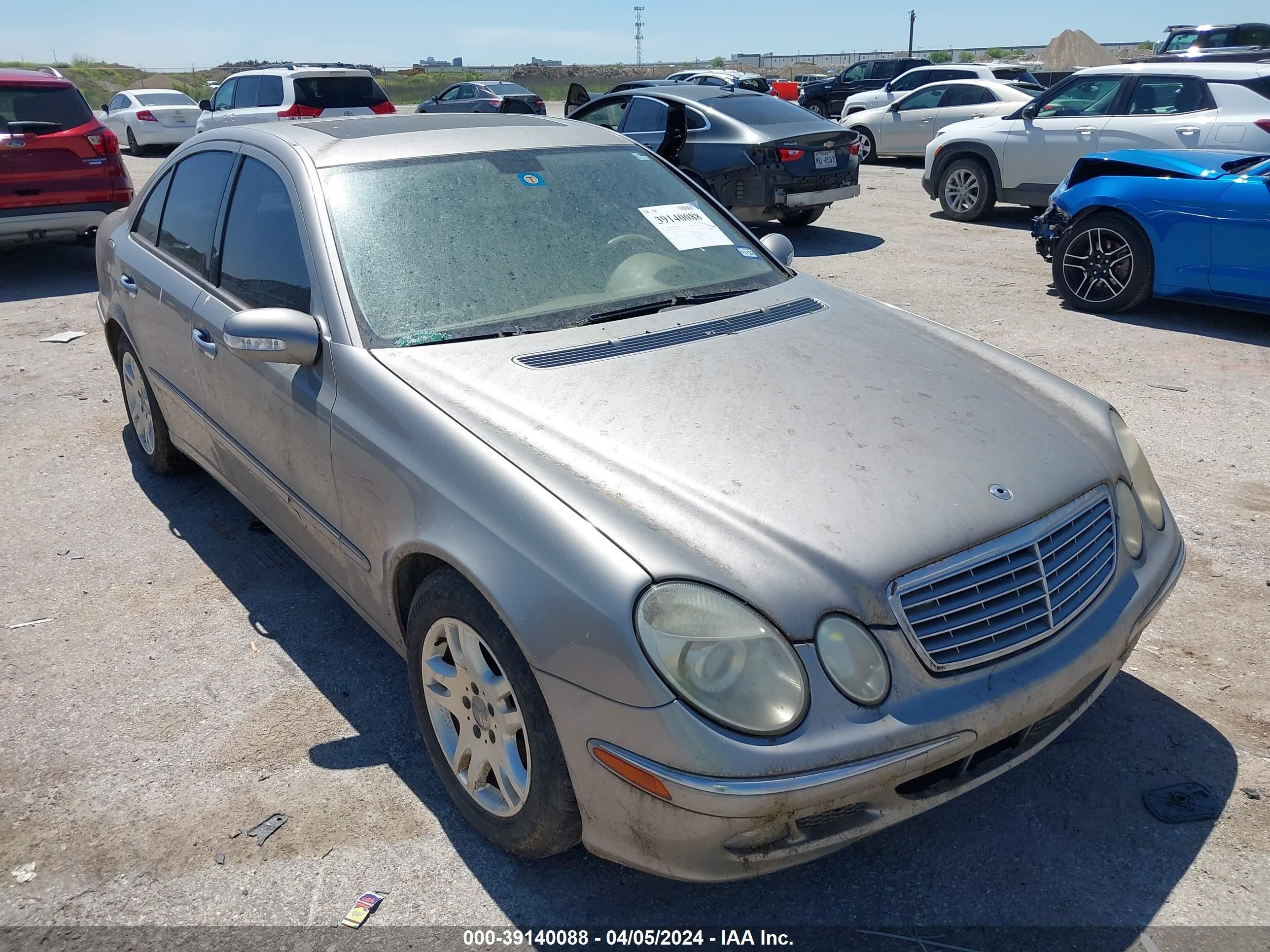 Photo 5 VIN: WDBUF65J75A699020 - MERCEDES-BENZ NULL 