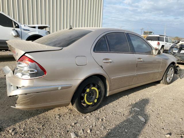 Photo 2 VIN: WDBUF65J83A123742 - MERCEDES-BENZ E 320 