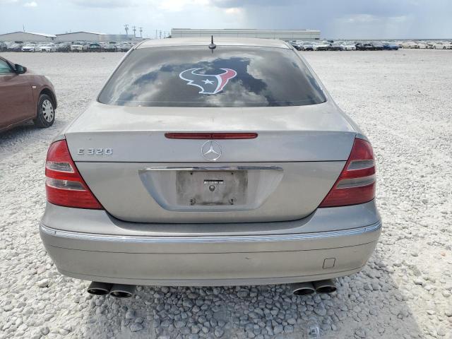 Photo 5 VIN: WDBUF65J83A294667 - MERCEDES-BENZ E 320 