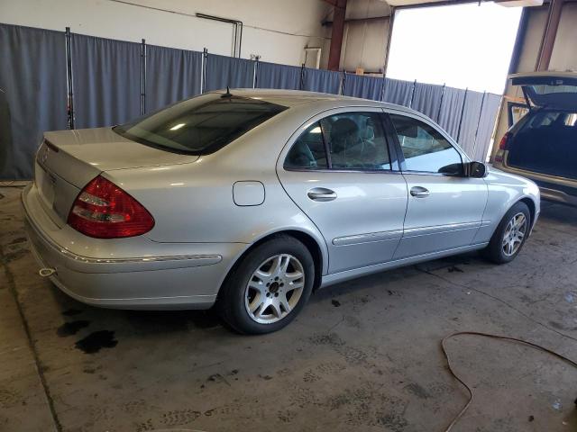 Photo 2 VIN: WDBUF65J85A659805 - MERCEDES-BENZ E 320 