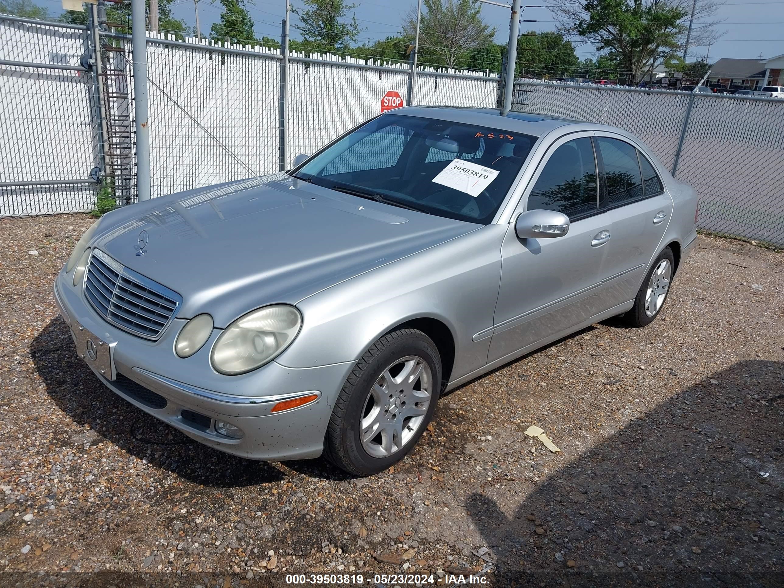 Photo 1 VIN: WDBUF65J93A169676 - MERCEDES-BENZ NULL 