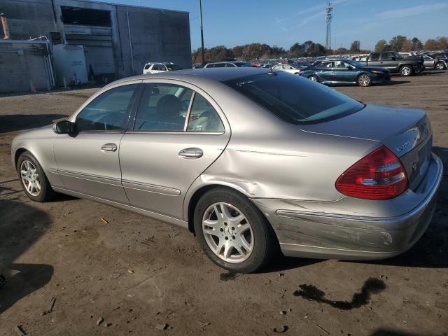 Photo 1 VIN: WDBUF65J94A398778 - MERCEDES-BENZ E 320 