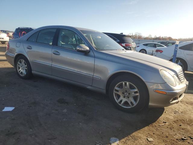 Photo 3 VIN: WDBUF65J94A398778 - MERCEDES-BENZ E 320 