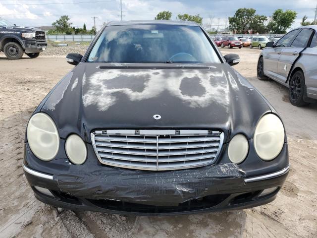 Photo 4 VIN: WDBUF65J95A608183 - MERCEDES-BENZ E 320 