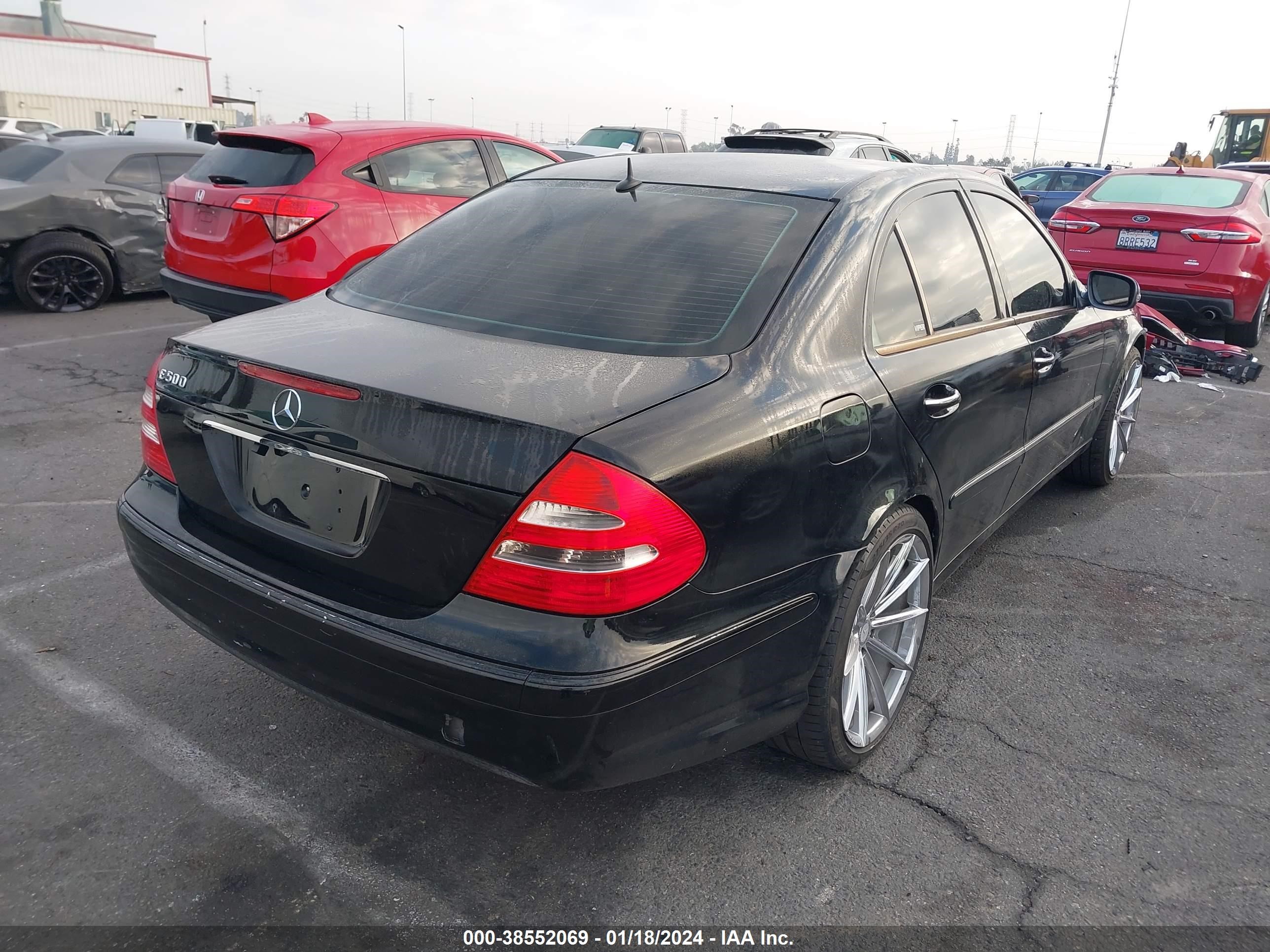 Photo 3 VIN: WDBUF70J13A302301 - MERCEDES-BENZ E-KLASSE 