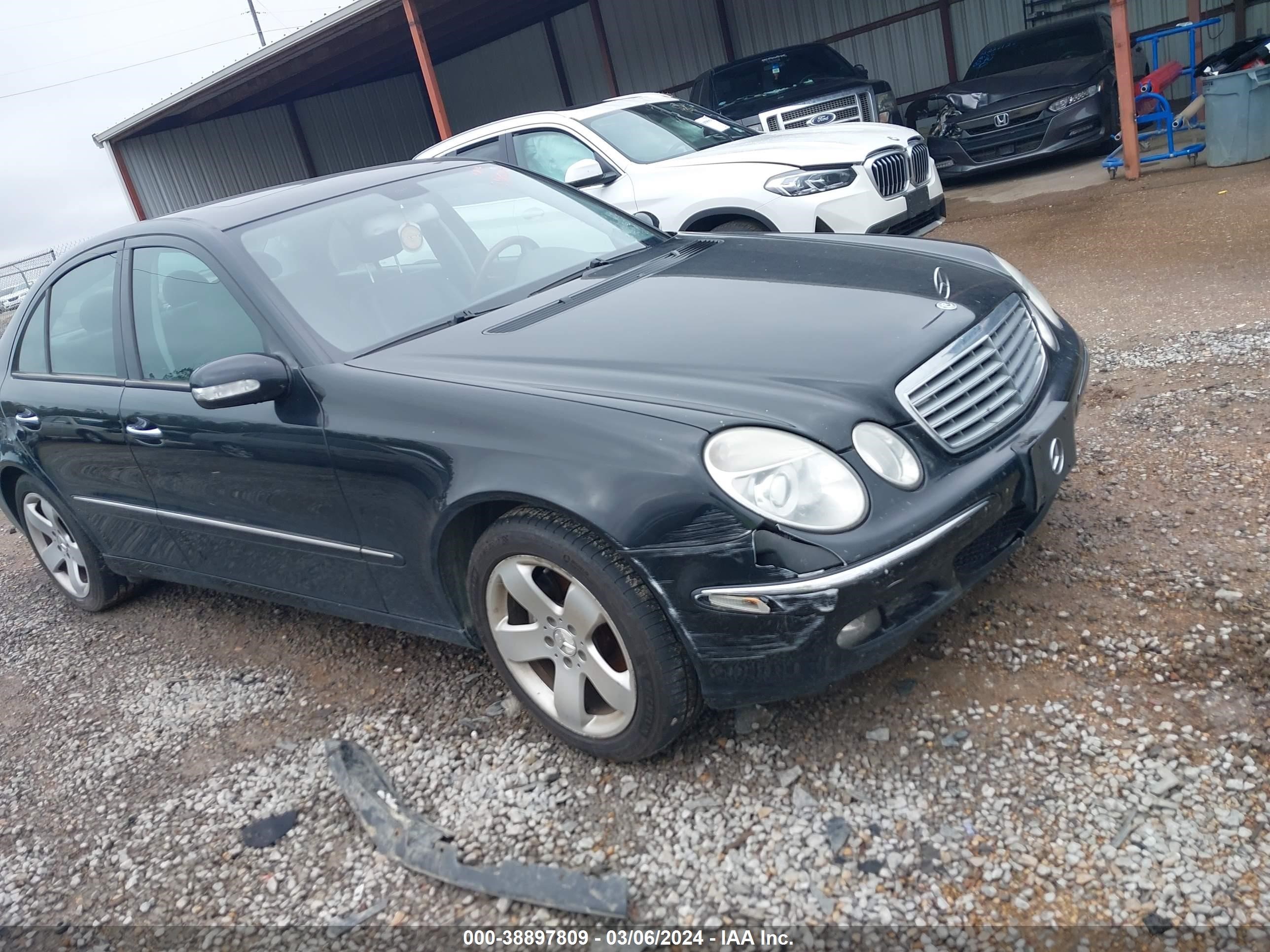 Photo 5 VIN: WDBUF70J26A868102 - MERCEDES-BENZ NULL 