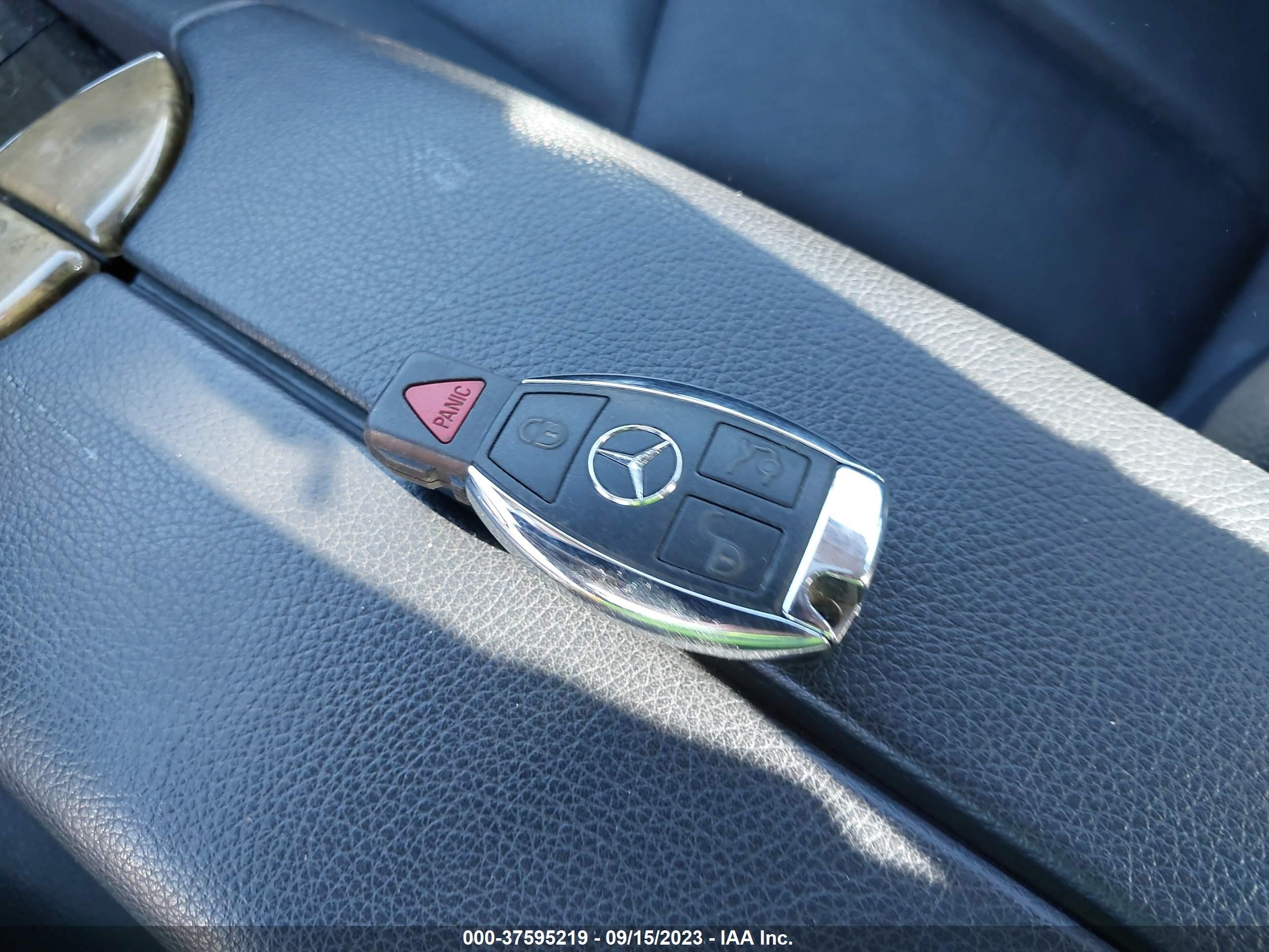 Photo 10 VIN: WDBUF70J33A127694 - MERCEDES-BENZ E-KLASSE 