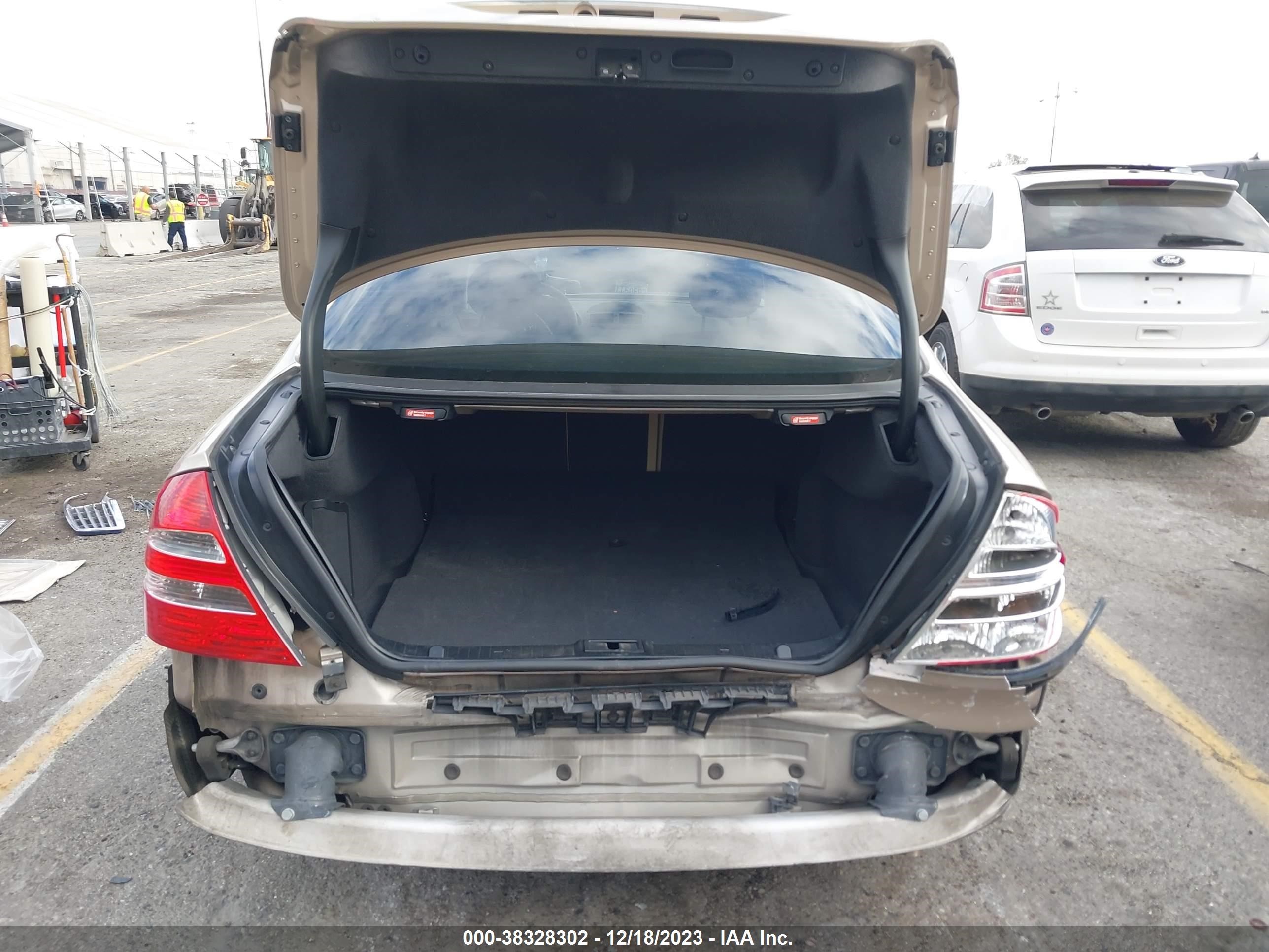 Photo 16 VIN: WDBUF70J33A264022 - MERCEDES-BENZ E-KLASSE 