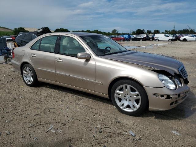 Photo 3 VIN: WDBUF70J33A352262 - MERCEDES-BENZ E 500 